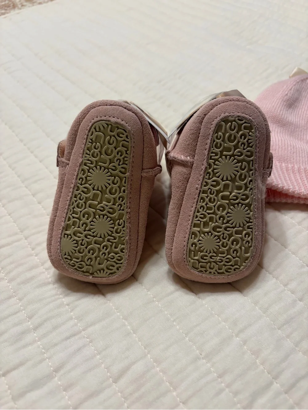 UGG Baby Girls Pink Knit Bow Beanie and UGG Suede Booties Set